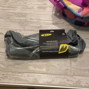 Bob dualie rain shield